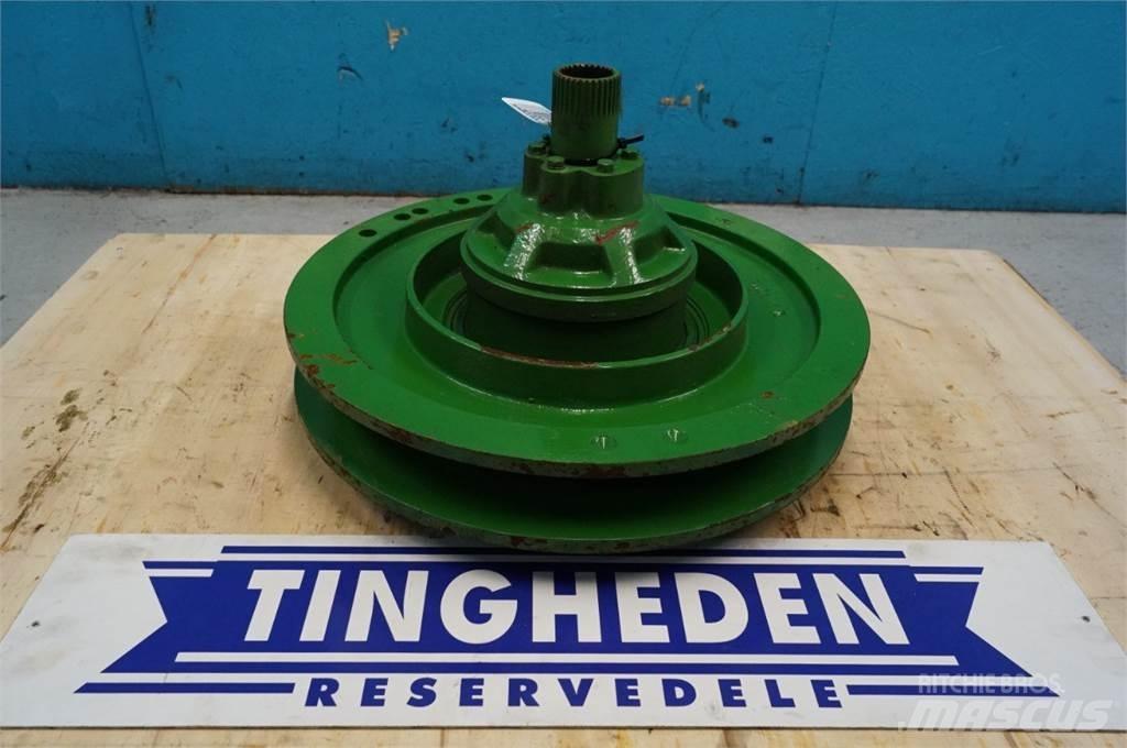 John Deere 1075 Poljoprivreda – ostalo