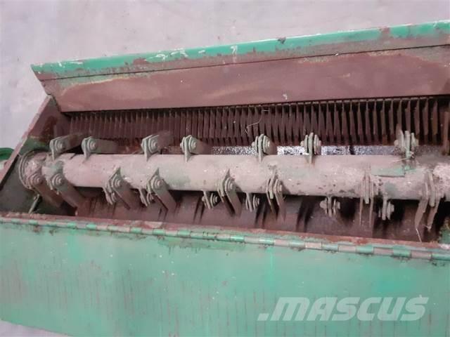 John Deere 1085 Dodatna oprema za kombajne