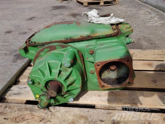 John Deere 1085 Mjenjač