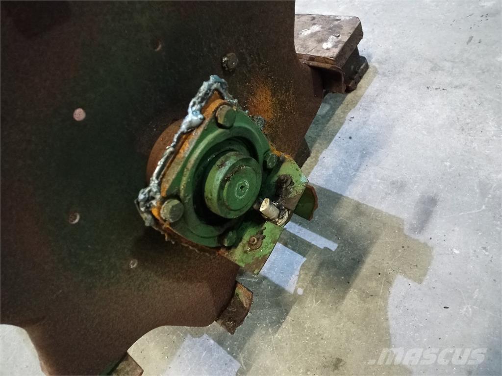 John Deere 1085 Dodatna oprema za kombajne