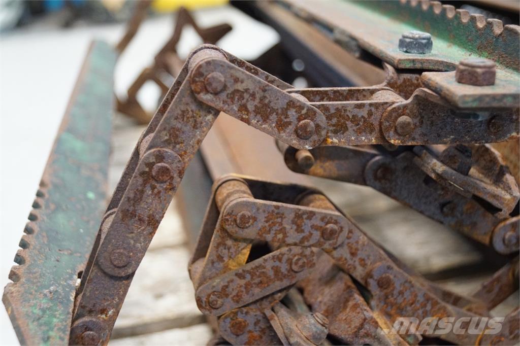 John Deere 1085 Dodatna oprema za kombajne