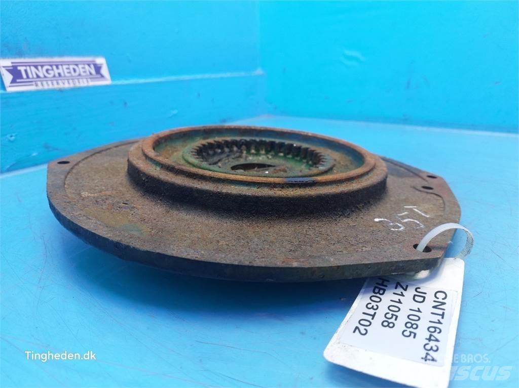 John Deere 1085 Posipači soli i pijeska