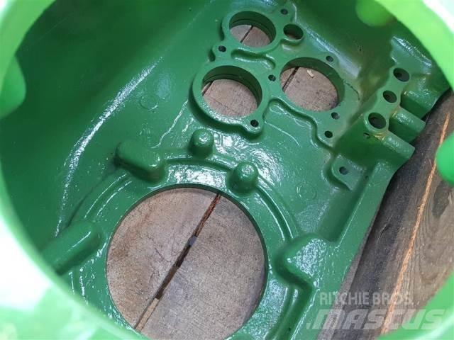 John Deere 1177 Mjenjač