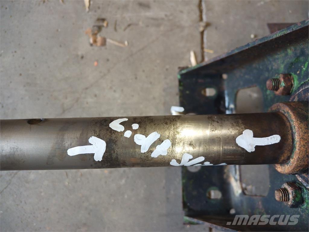 John Deere 1177 Posipači soli i pijeska