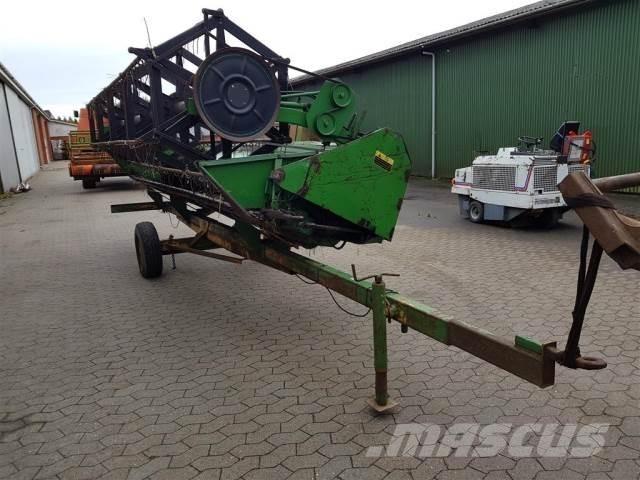 John Deere 16 Dodatna oprema za kombajne