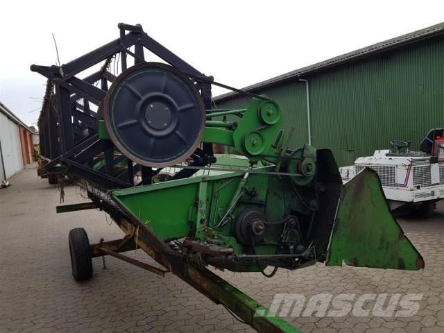 John Deere 16 Dodatna oprema za kombajne