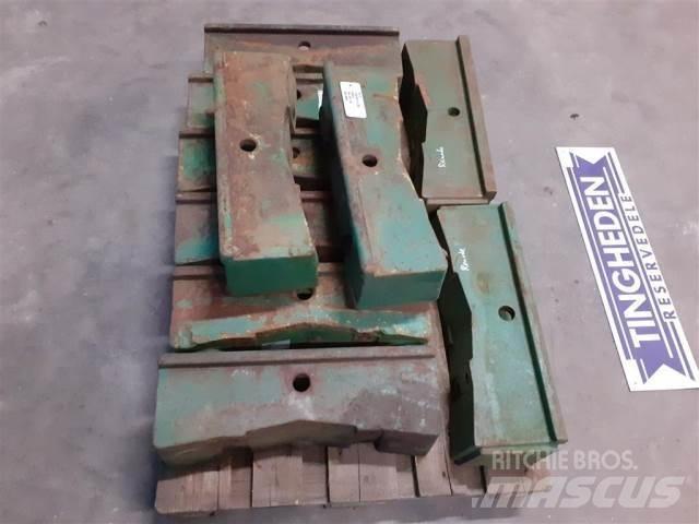 John Deere 2040 Prednji utegovi