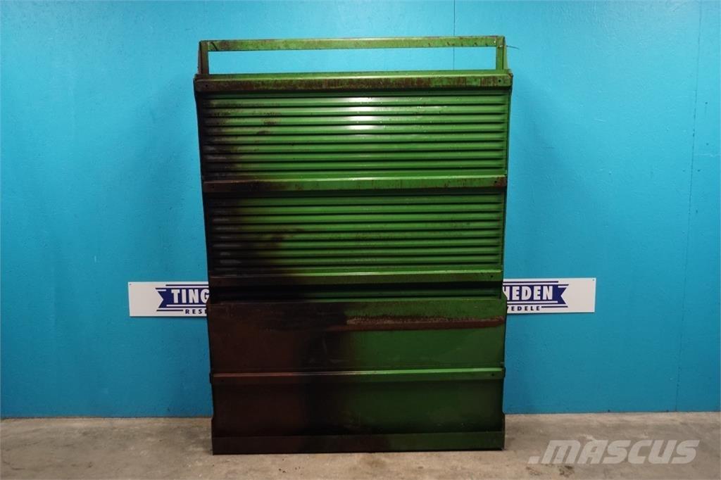 John Deere 2054 Posipači soli i pijeska