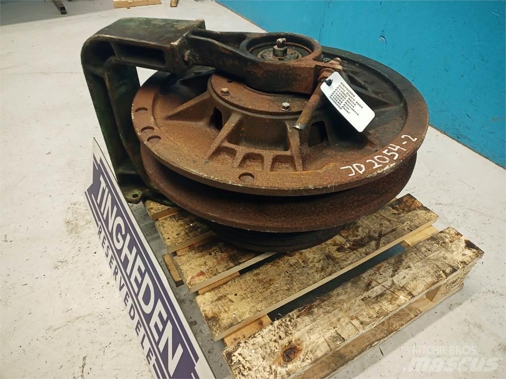 John Deere 2054 Poljoprivreda – ostalo