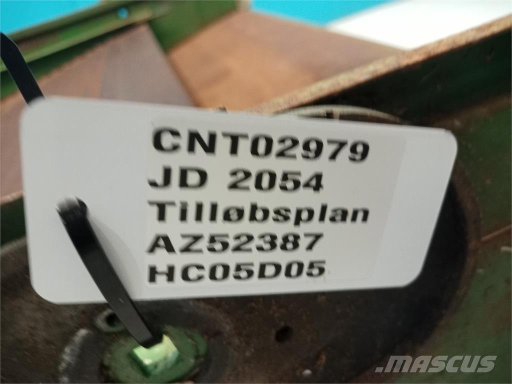 John Deere 2054 Posipači soli i pijeska