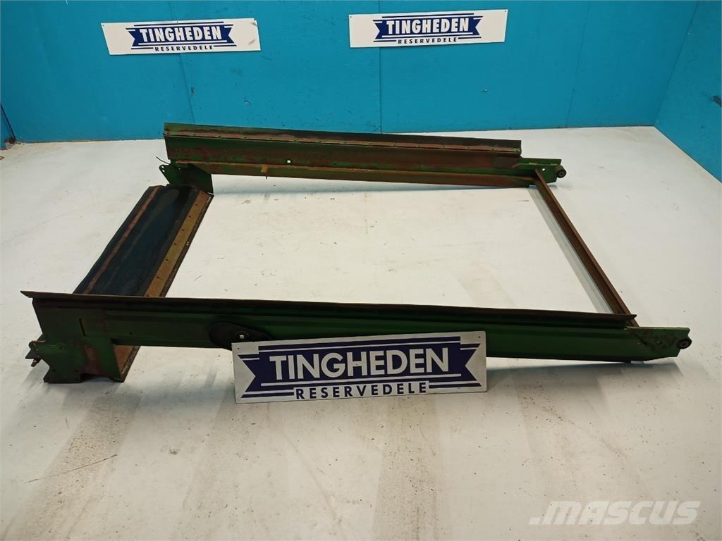 John Deere 2054 Posipači soli i pijeska