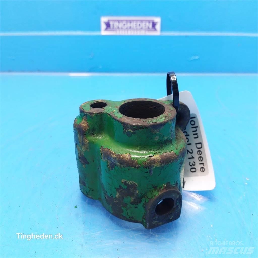John Deere 2130 Ostala oprema za traktore