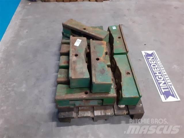 John Deere 2140 Prednji utegovi