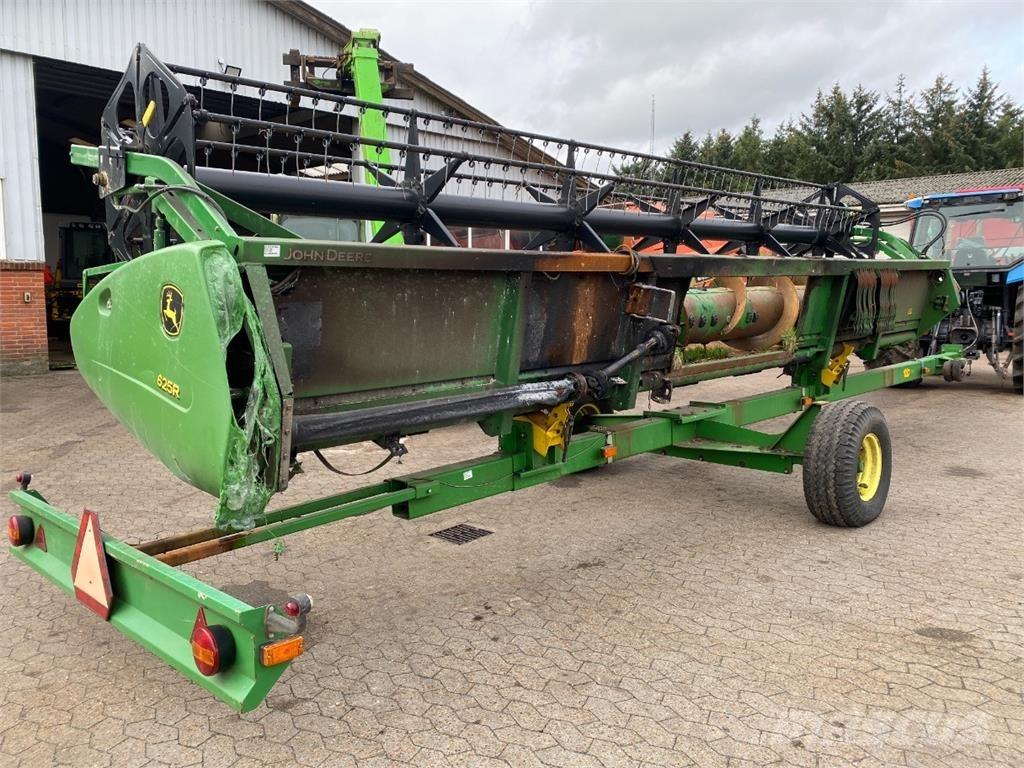 John Deere 25 Dodatna oprema za kombajne