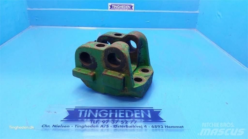 John Deere 4255 Ostala oprema za traktore