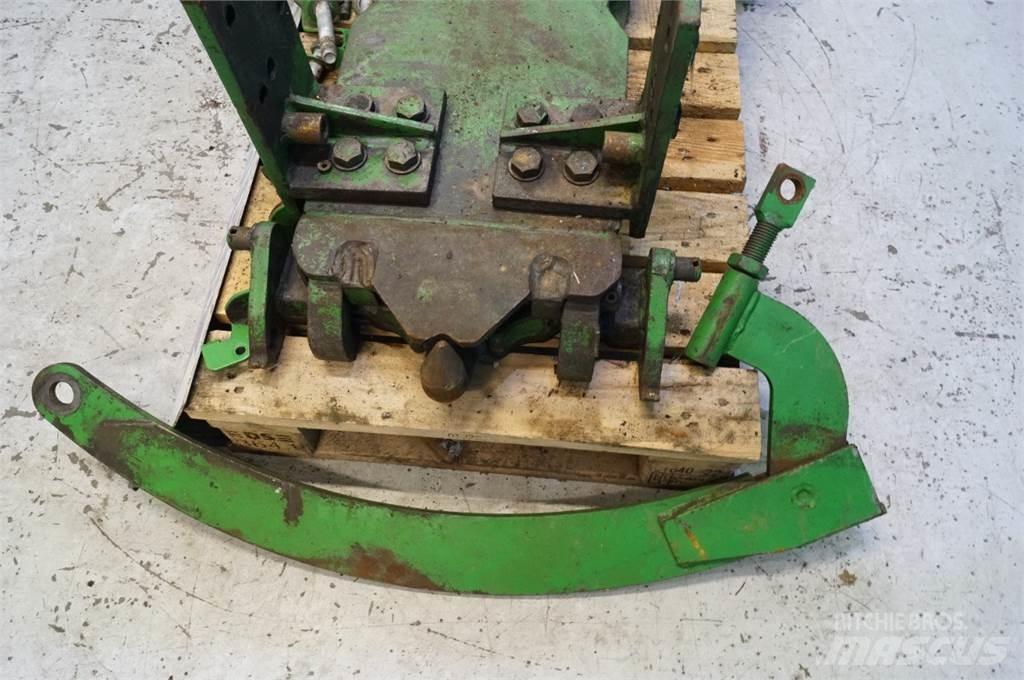 John Deere 4450 Ostala oprema za traktore