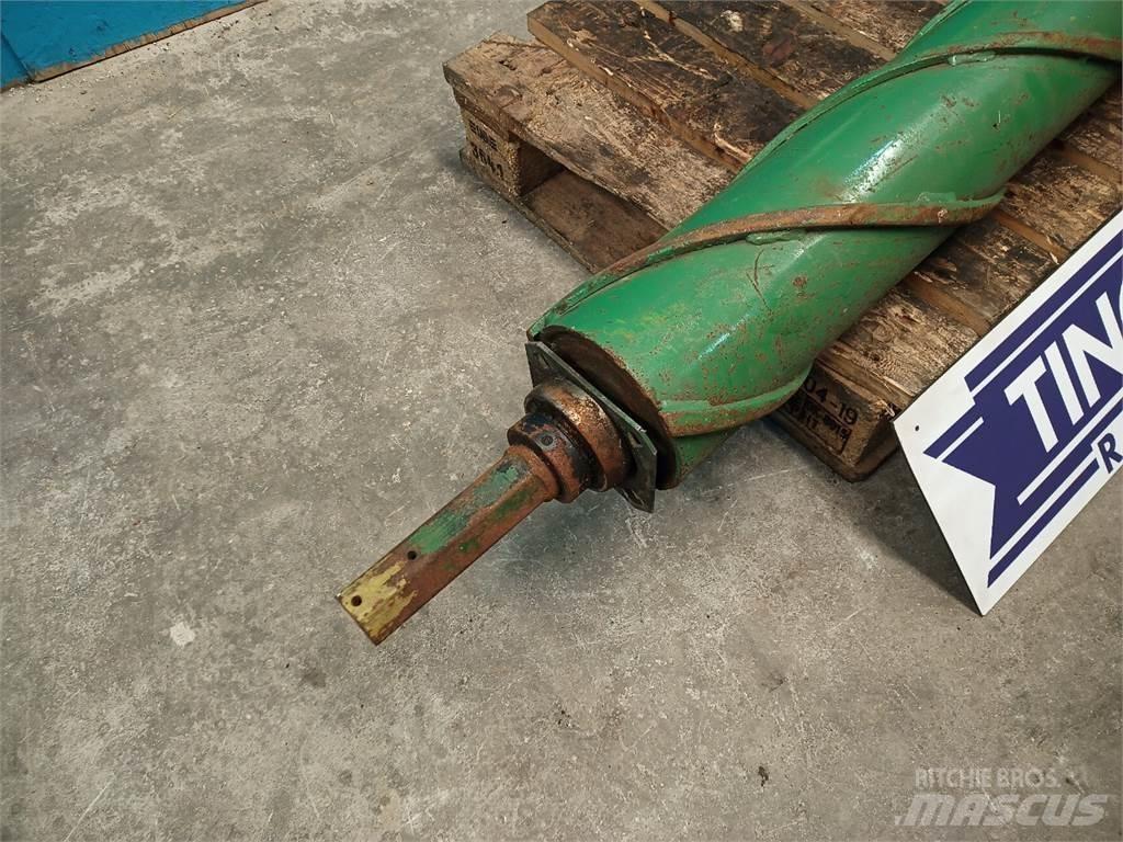 John Deere 550 Poljoprivreda – ostalo