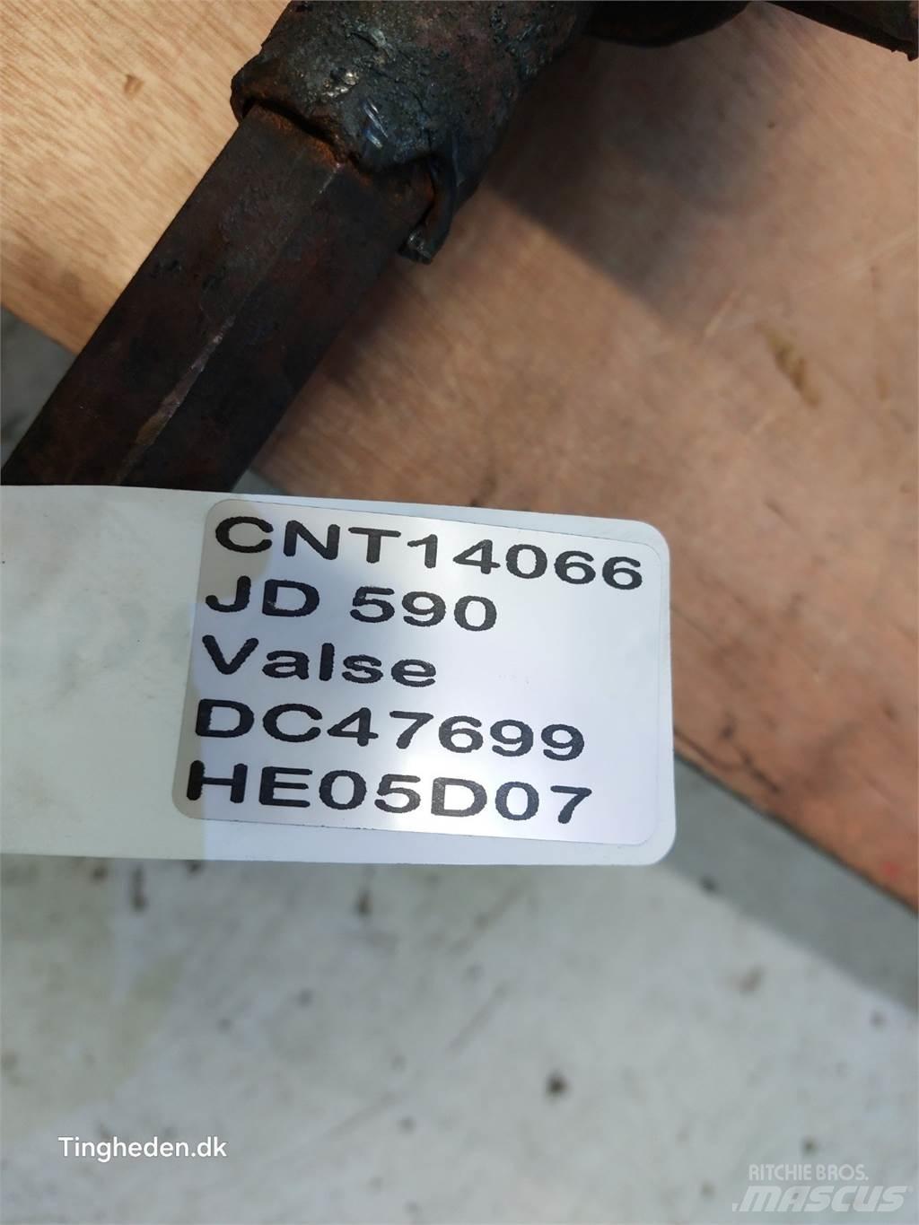 John Deere 590 Poljoprivreda – ostalo