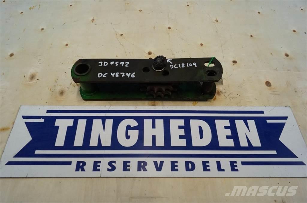 John Deere 592 Poljoprivreda – ostalo