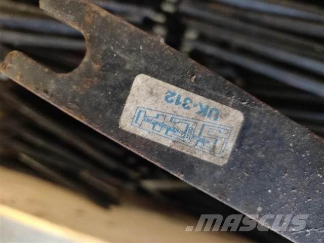 John Deere 818 Dodatna oprema za kombajne