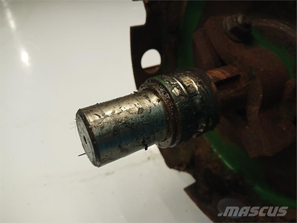 John Deere 9540 Dodatna oprema za kombajne