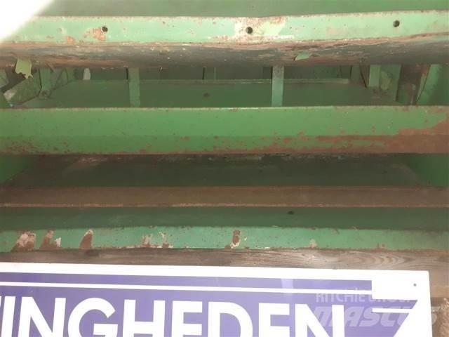 John Deere 955 Posipači soli i pijeska