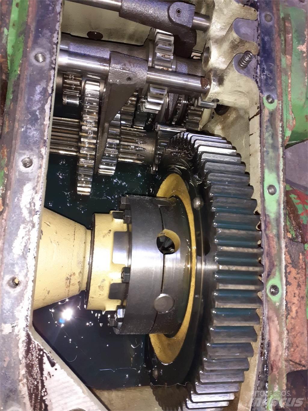 John Deere 975 Mjenjač