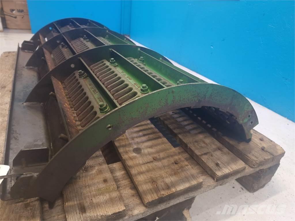 John Deere 9780 Dodatna oprema za kombajne