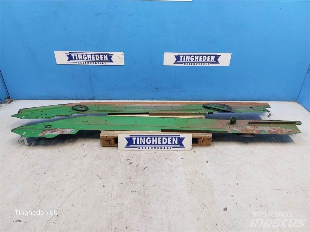 John Deere S670 Posipači soli i pijeska