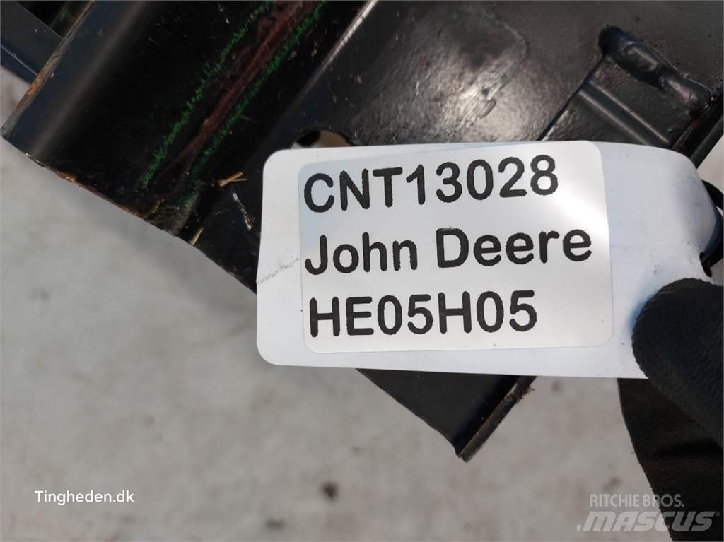 John Deere S670 Posipači soli i pijeska