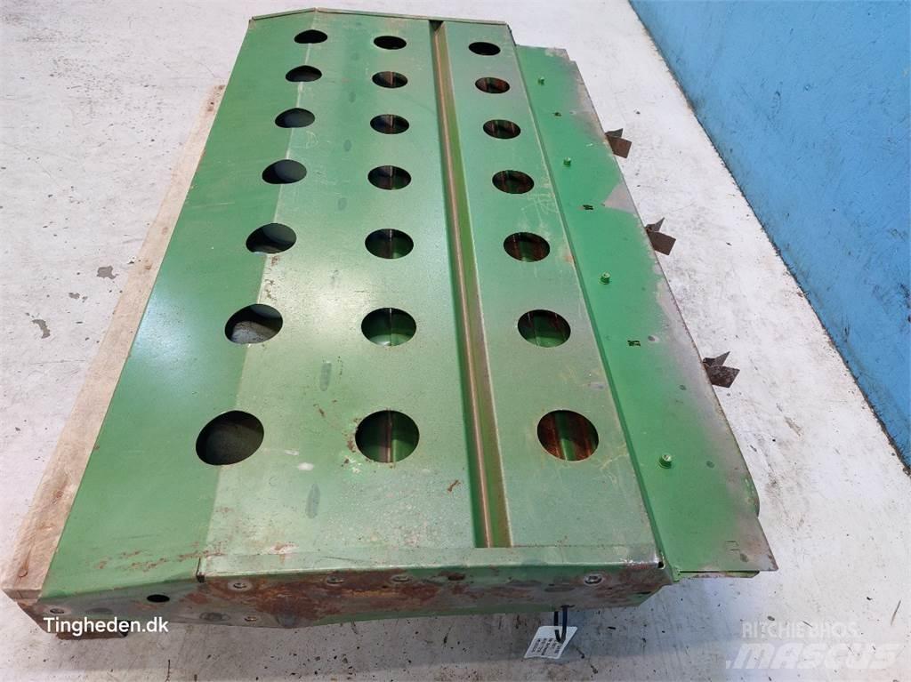John Deere S670 Posipači soli i pijeska
