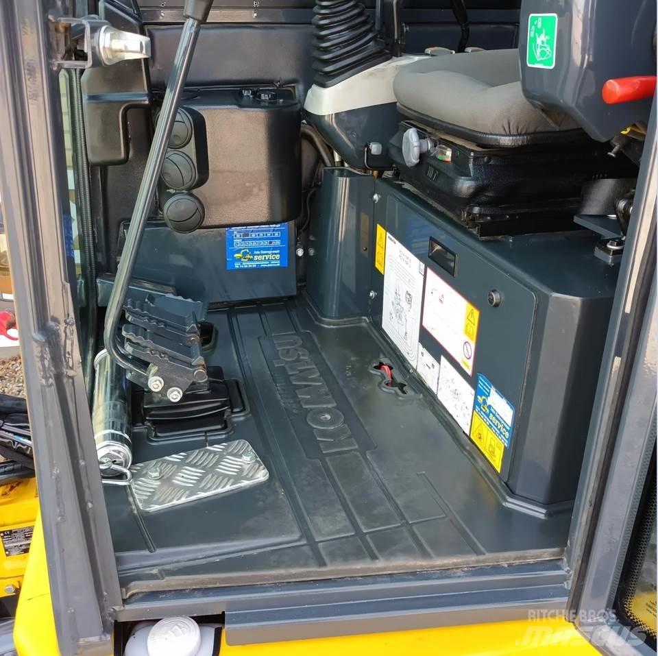 Komatsu pc16r hs Mini bageri <7t