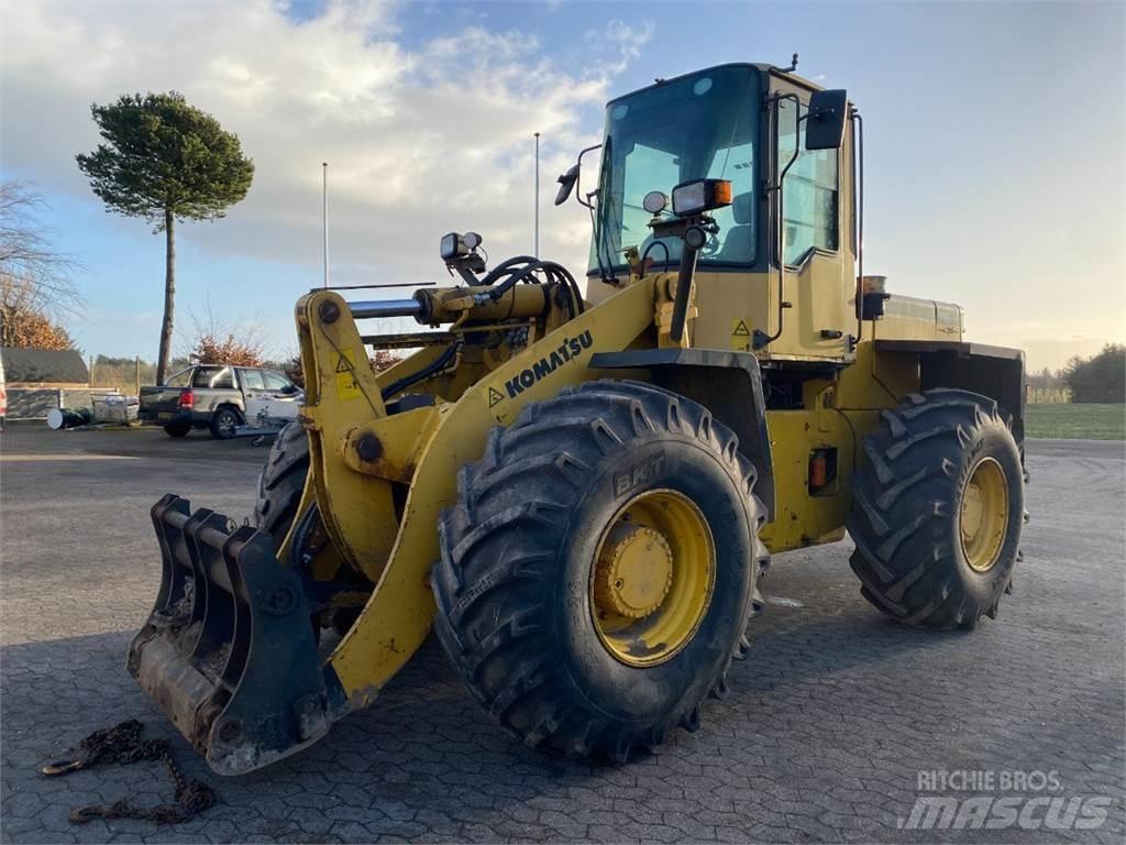Komatsu WA270 Utovarivači na kotačima
