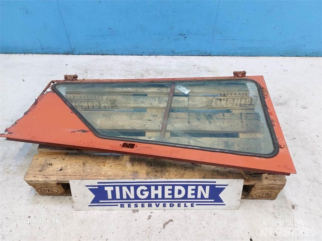 Laverda 3790 Kabine i unutrašnjost