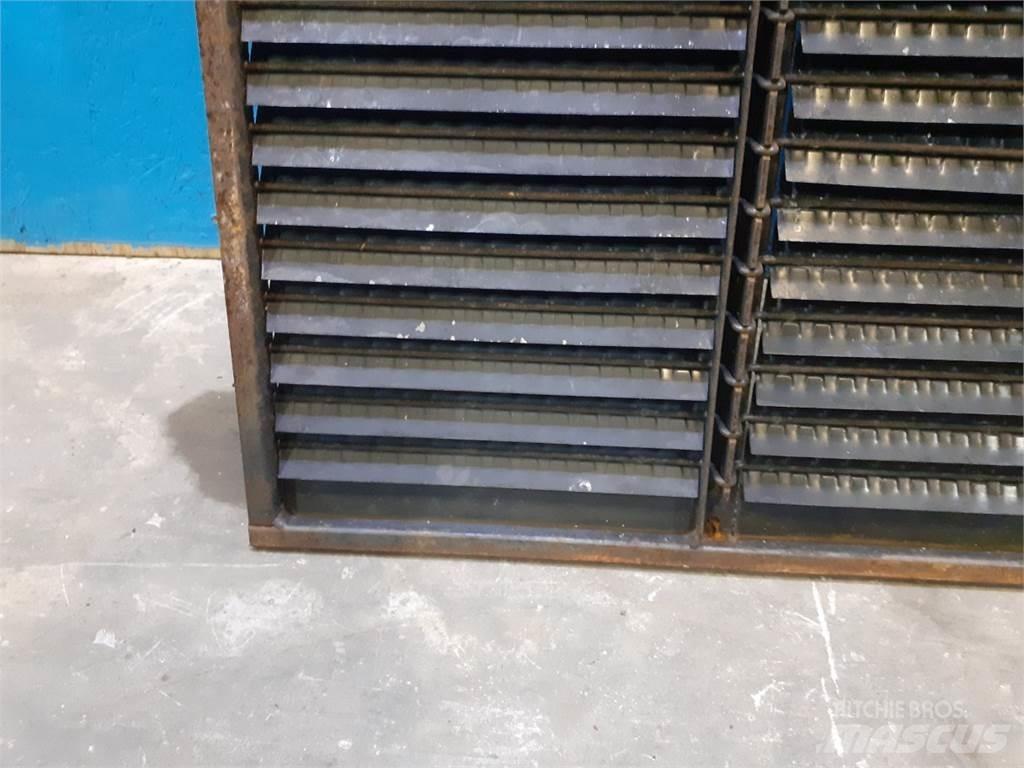 Laverda 626 Posipači soli i pijeska