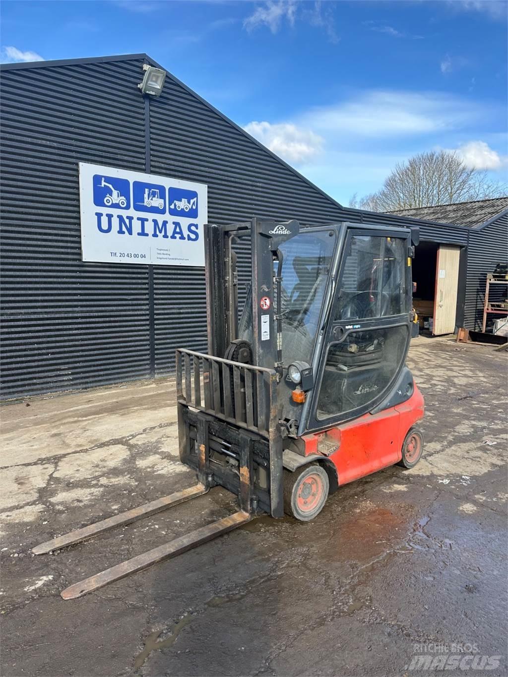 Linde E18 Električni viličari