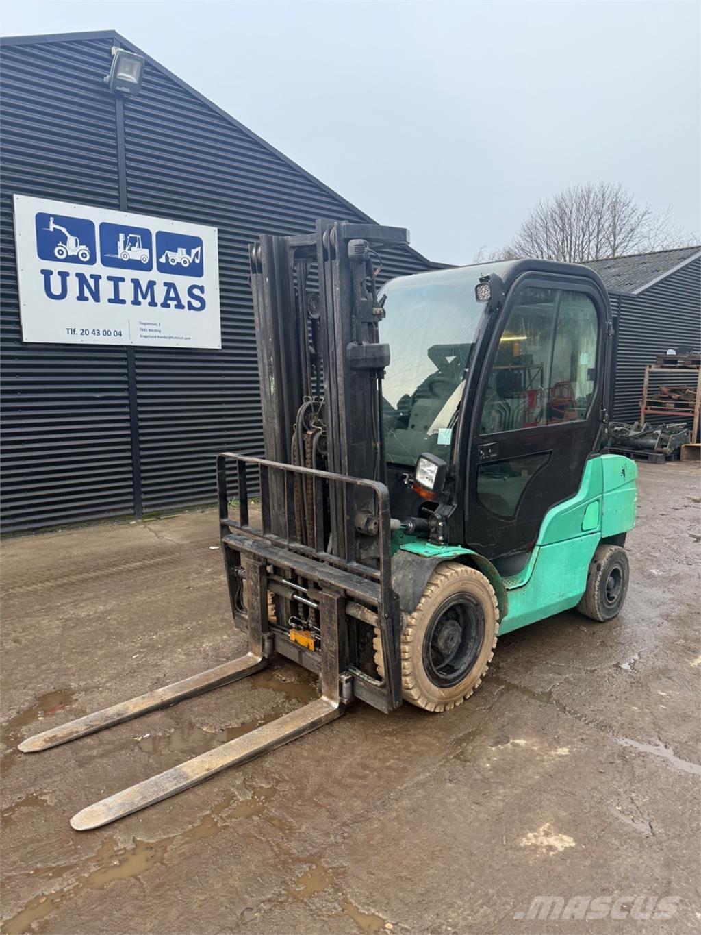 Mitsubishi FD35 Dizelski viličari