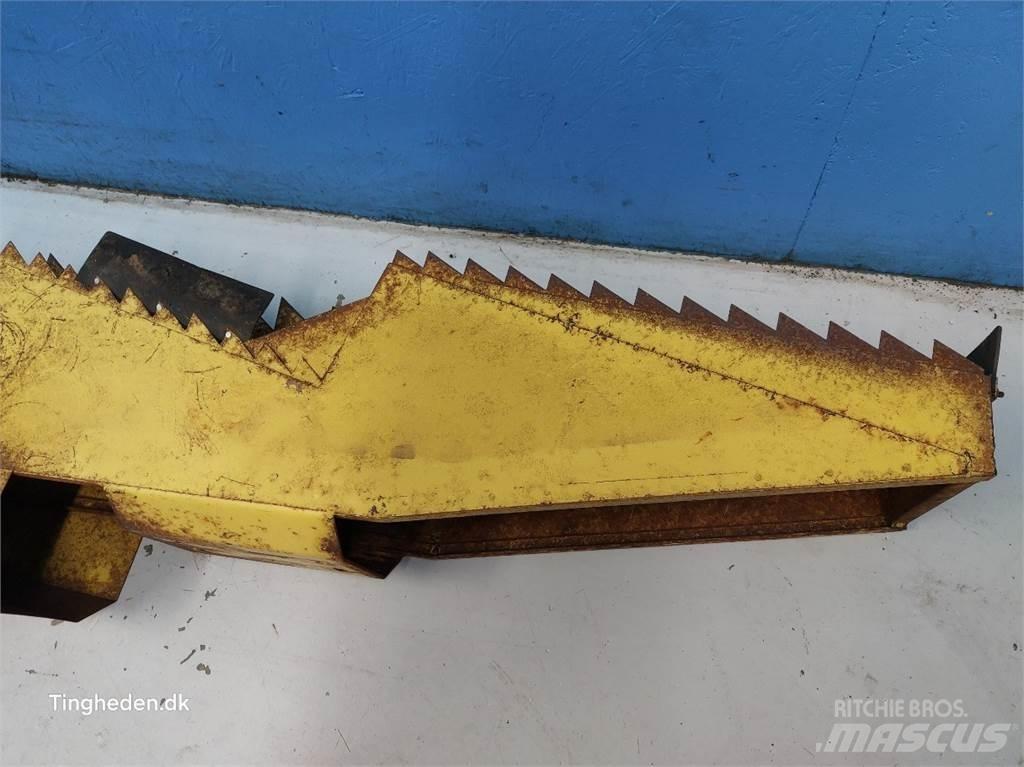 New Holland 1530 Dodatna oprema za kombajne