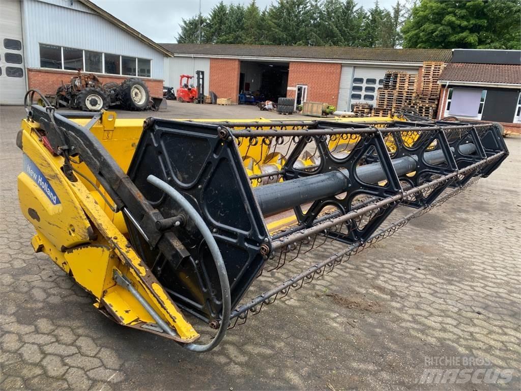 New Holland 24 Dodatna oprema za kombajne