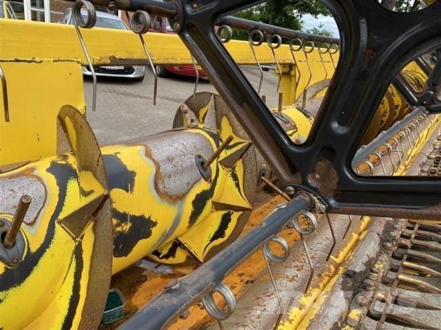 New Holland 30 Dodatna oprema za kombajne