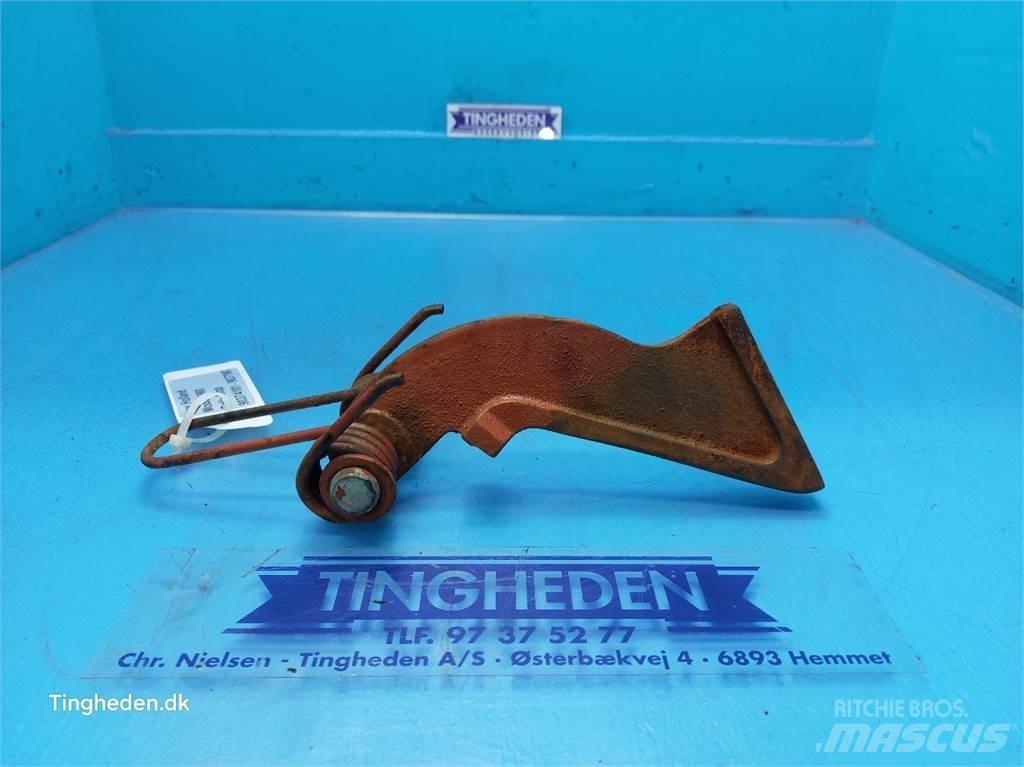 New Holland 4860 Poljoprivreda – ostalo