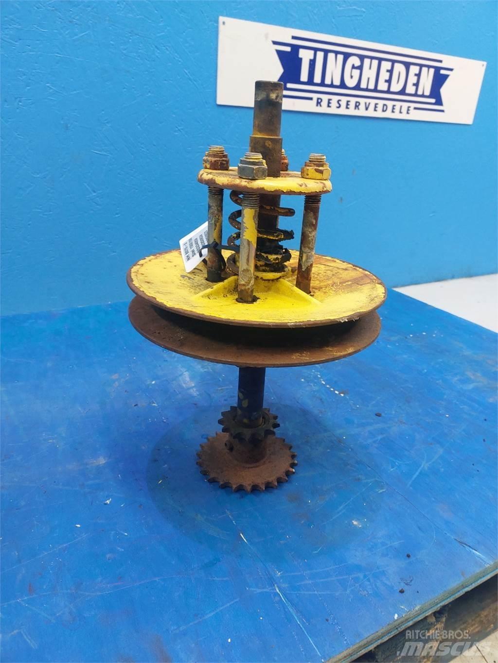 New Holland 8070 Dodatna oprema za kombajne