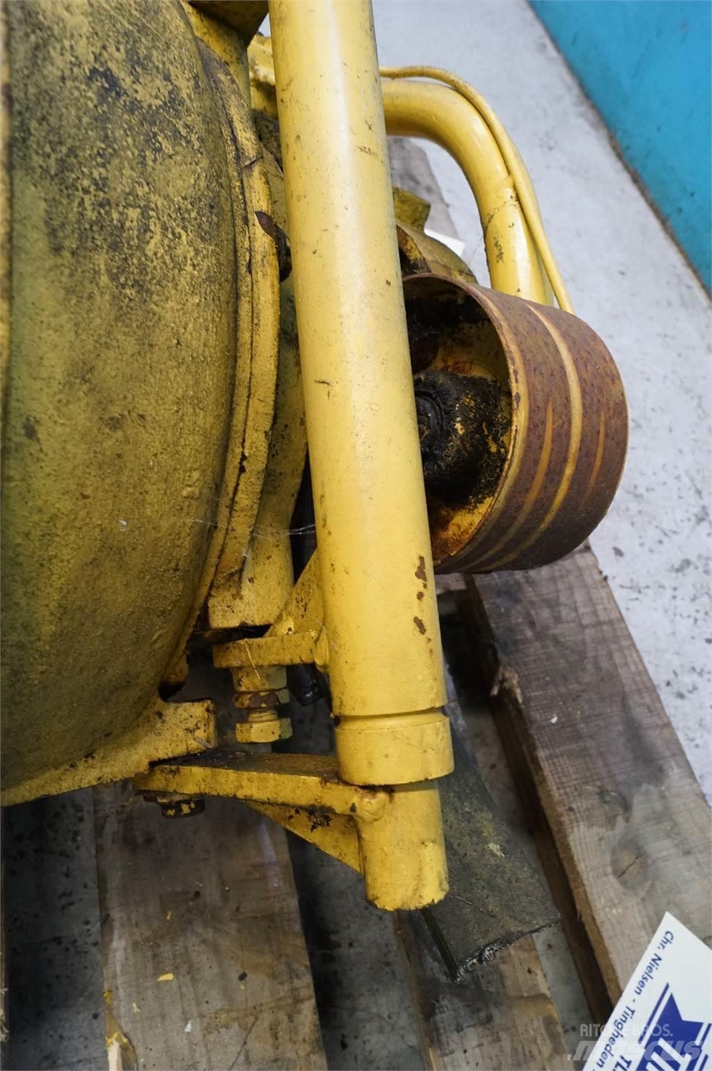 New Holland TF46 Poljoprivreda – ostalo