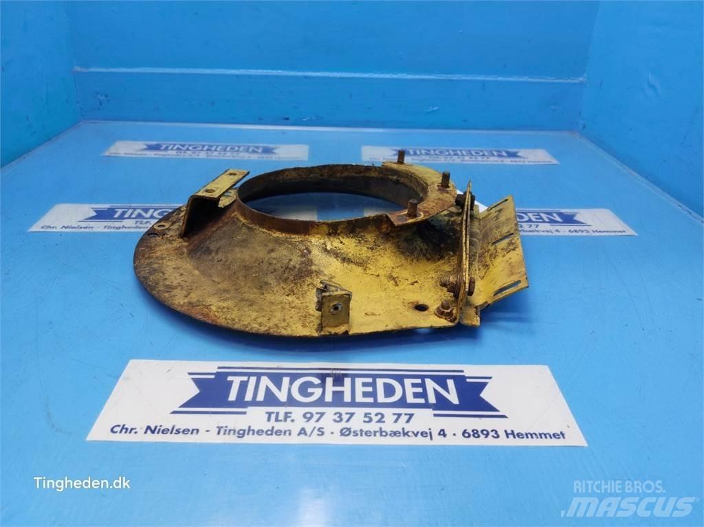 New Holland TX68 Dodatna oprema za kombajne