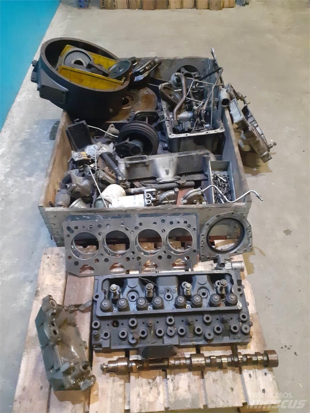 Perkins 1004-4T Motori