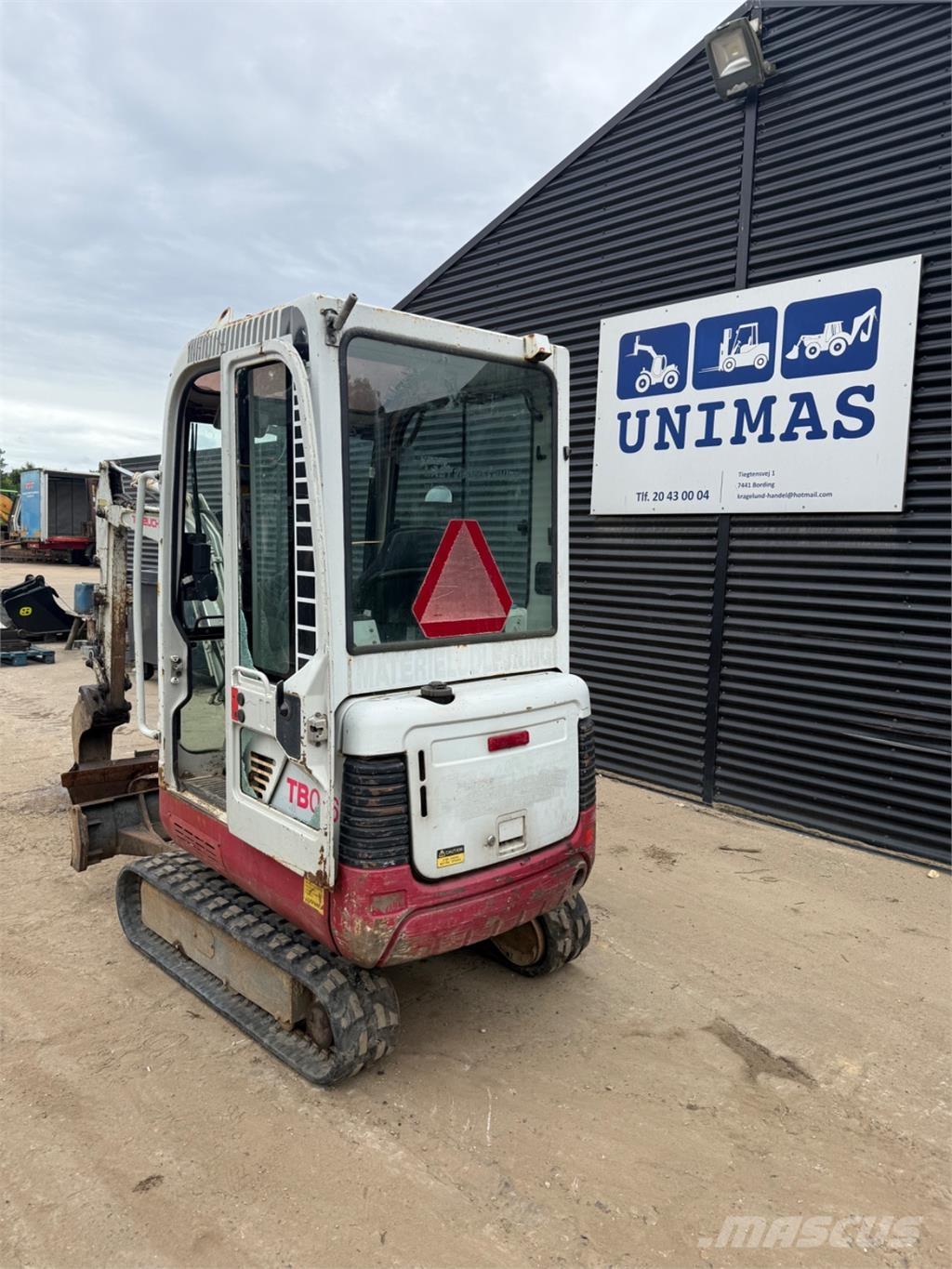 Takeuchi TB016 Mini bageri <7t