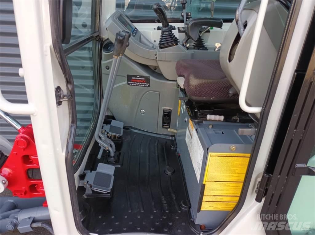 Takeuchi tb216 Mini bageri <7t