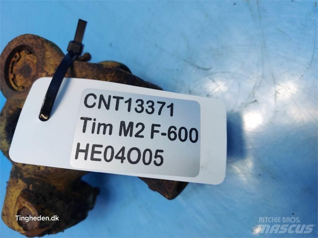 Tim M2 F-600 Kombajni za repu