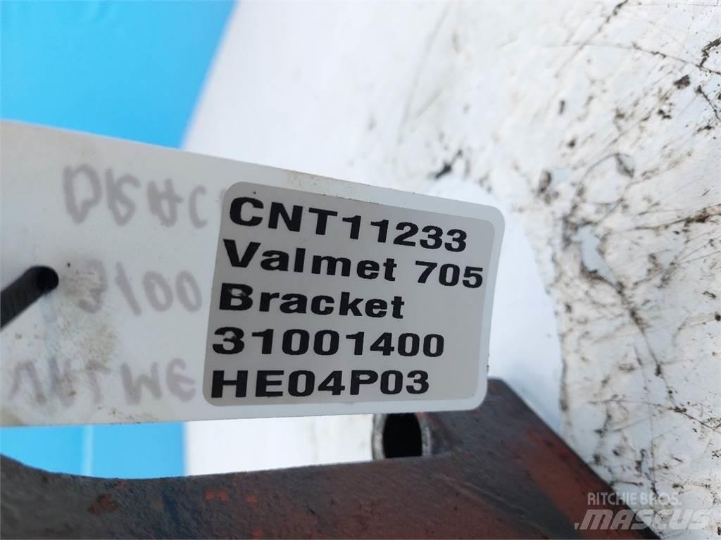 Valmet 705 Ostala oprema za traktore