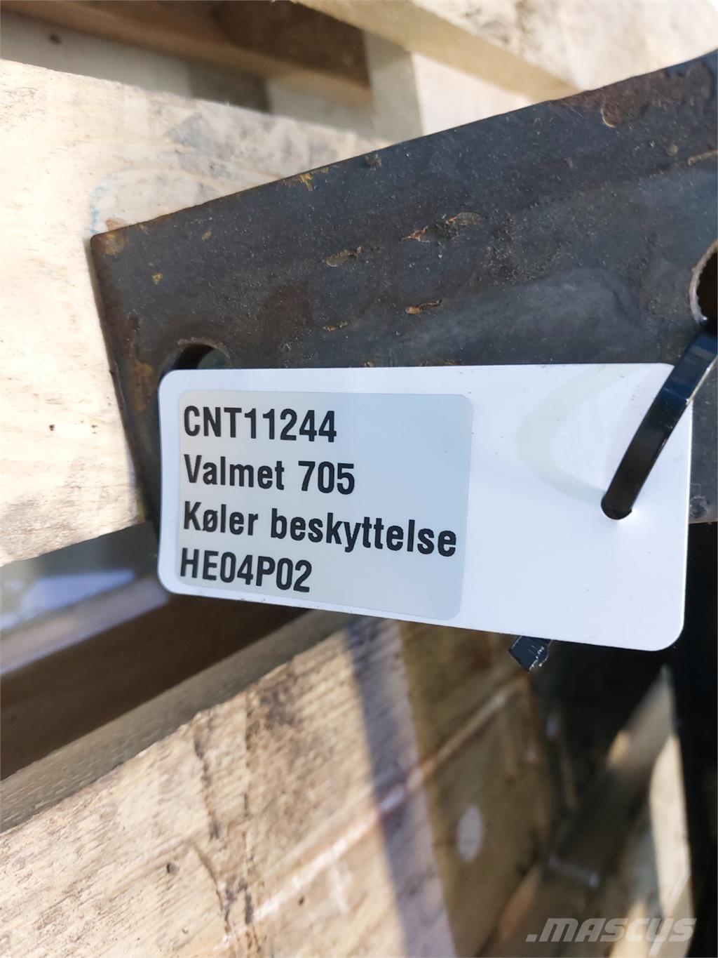 Valmet 705 Priključci za prednji utovarivač
